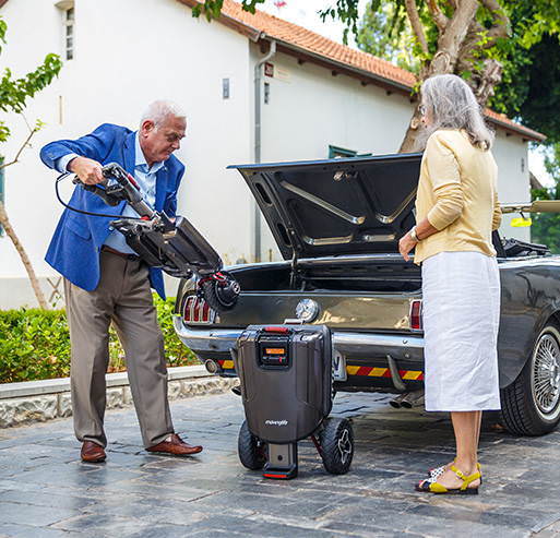 ATTO電動代步車SPORT升級版可折疊分離為小型輕巧的兩部分方便搬運收納